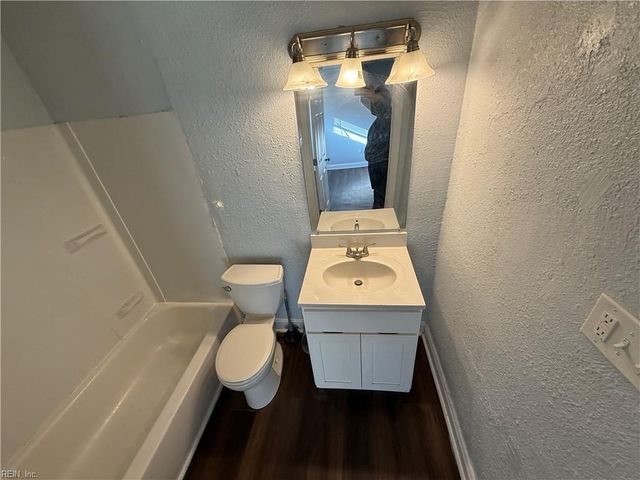 1510 Wilson Rd Apt 1, Norfolk, VA 23523