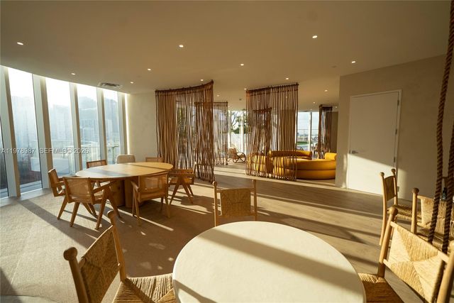 275 SW 6th St 2007, Miami, FL 33130