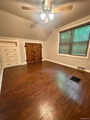 505 Gardendale Street, Ferndale, MI 48220