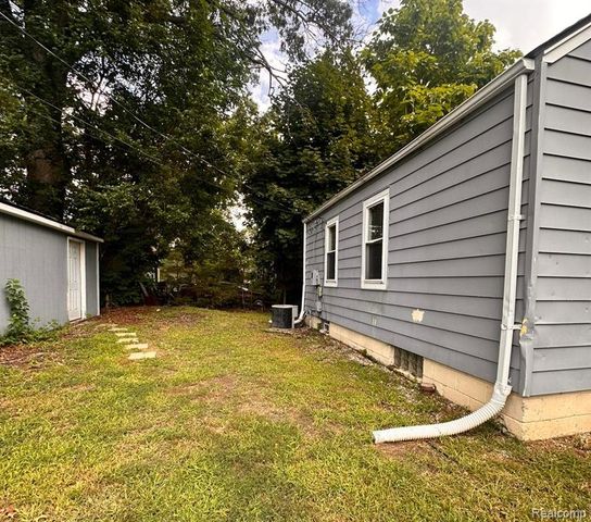 505 Gardendale Street, Ferndale, MI 48220