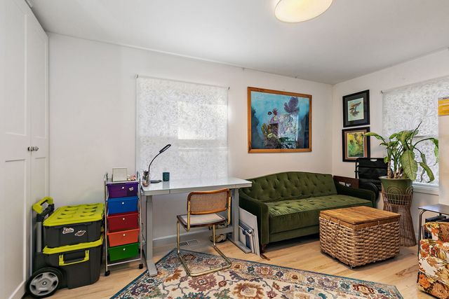 614 N Hough Street A, Barrington, IL 60010