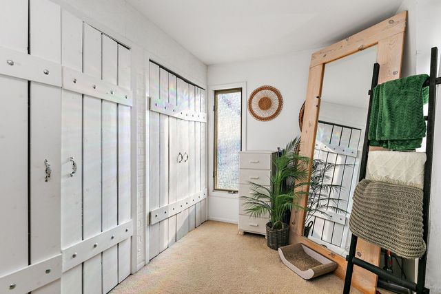 614 N Hough Street A, Barrington, IL 60010