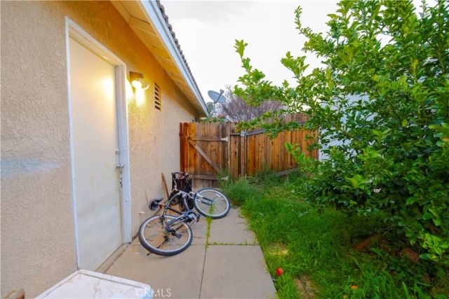 27921 Golden Hill Court, Menifee, CA 92585