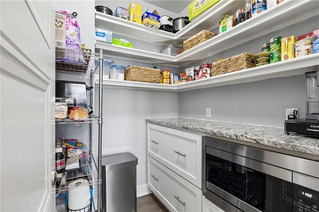 11710 S Deer Run Street 3, Olathe, KS 66061