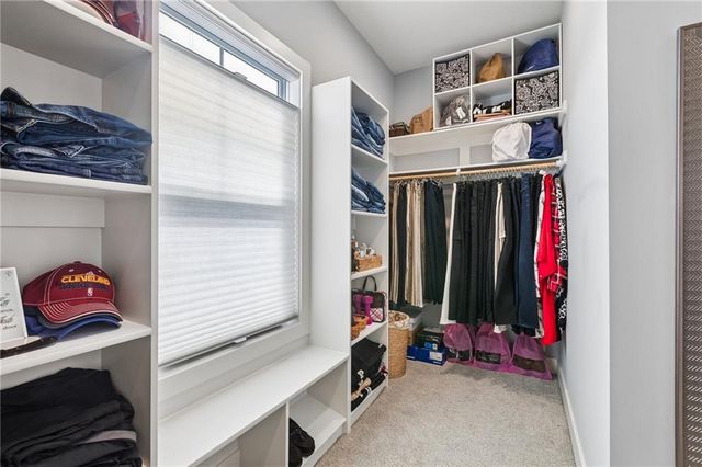 11710 S Deer Run Street 3, Olathe, KS 66061