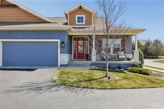 11710 S Deer Run Street 3, Olathe, KS 66061