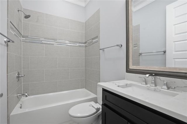 353 Brownstones Circle NE, Atlanta, GA 30312
