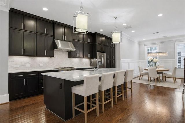 353 Brownstones Circle NE, Atlanta, GA 30312