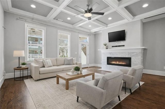 353 Brownstones Circle NE, Atlanta, GA 30312