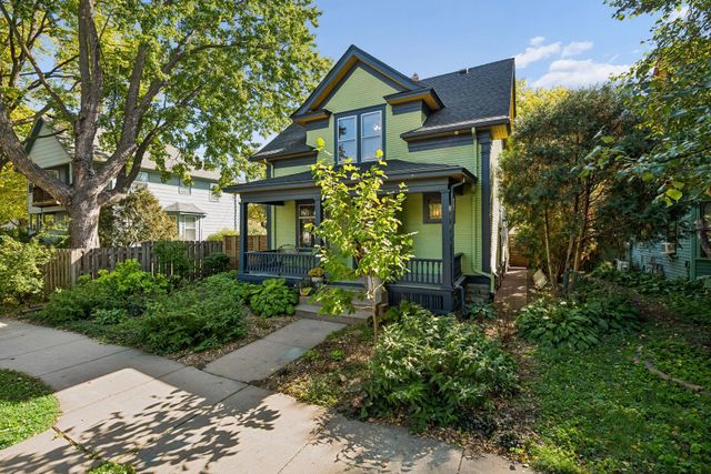 2121 E 22nd Street, Minneapolis, MN 55404