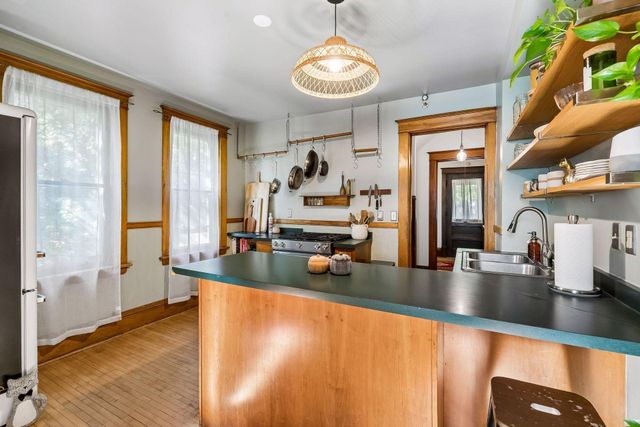 2121 E 22nd Street, Minneapolis, MN 55404