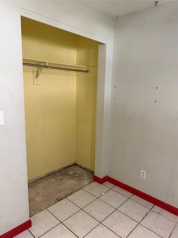 501 PALM AVENUE N, St Petersburg, FL 33703