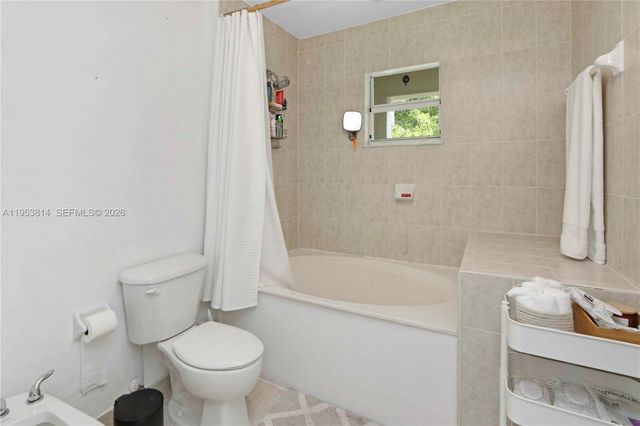 10921 NW 88th Ter 1303, Doral, FL 33178