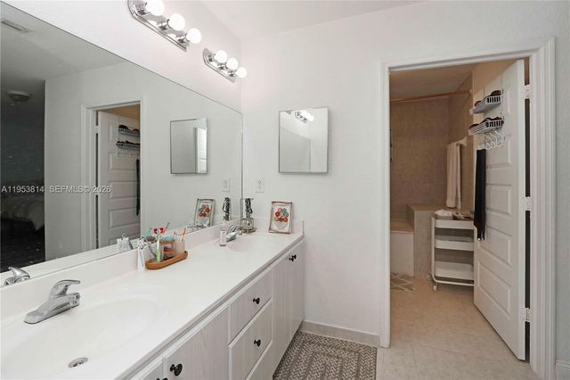 10921 NW 88th Ter 1303, Doral, FL 33178