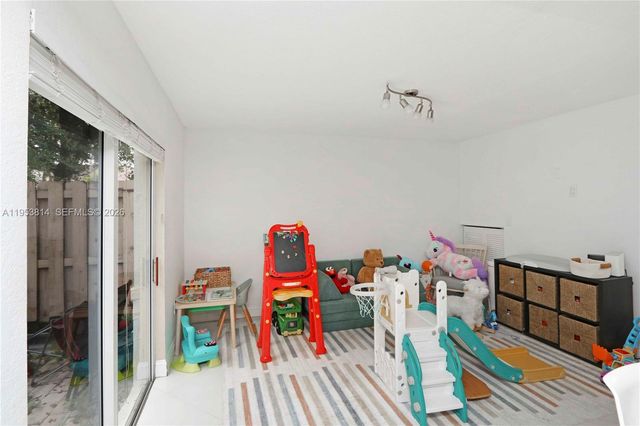 10921 NW 88th Ter 1303, Doral, FL 33178