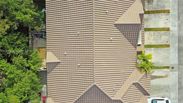 10921 NW 88th Ter 1303, Doral, FL 33178