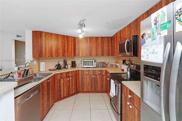 10921 NW 88th Ter 1303, Doral, FL 33178