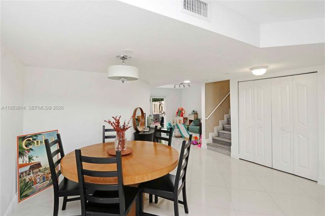 10921 NW 88th Ter 1303, Doral, FL 33178