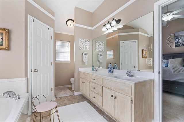 9221 Champion N Circle, Mobile, AL 36695