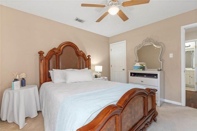 9221 Champion N Circle, Mobile, AL 36695