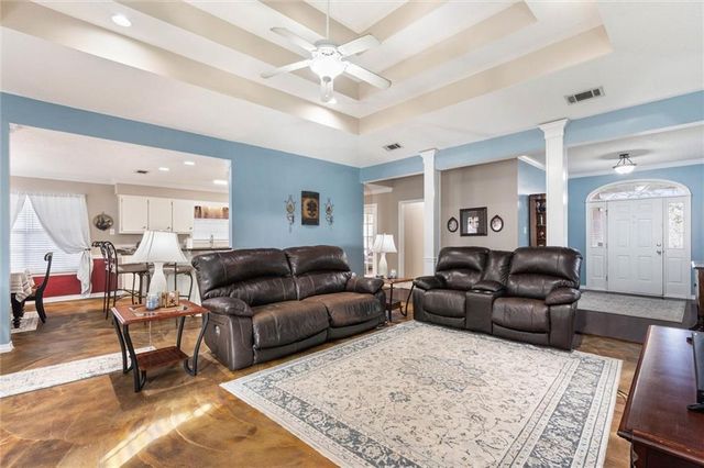 9221 Champion N Circle, Mobile, AL 36695