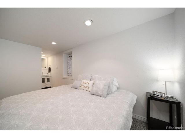 1217 Steele St, Denver, CO 80206