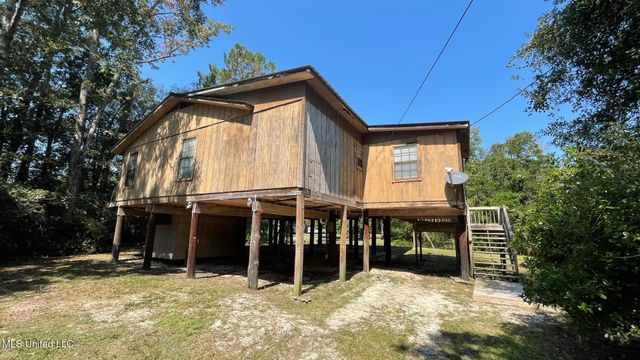 13282 Shirene Lane, Biloxi, MS 39532