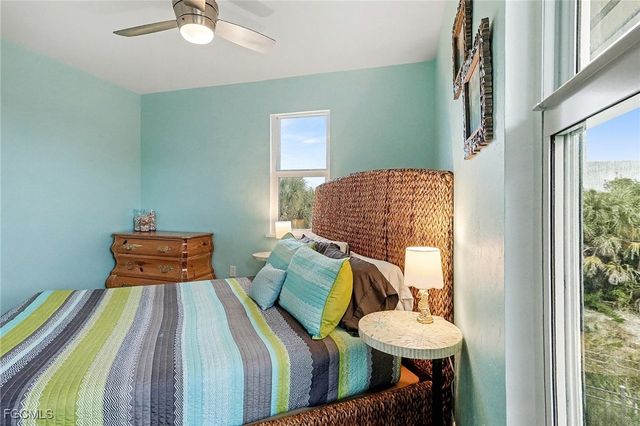 400 Rabbit RD, Sanibel, FL 33957