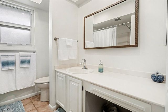 400 Rabbit RD, Sanibel, FL 33957