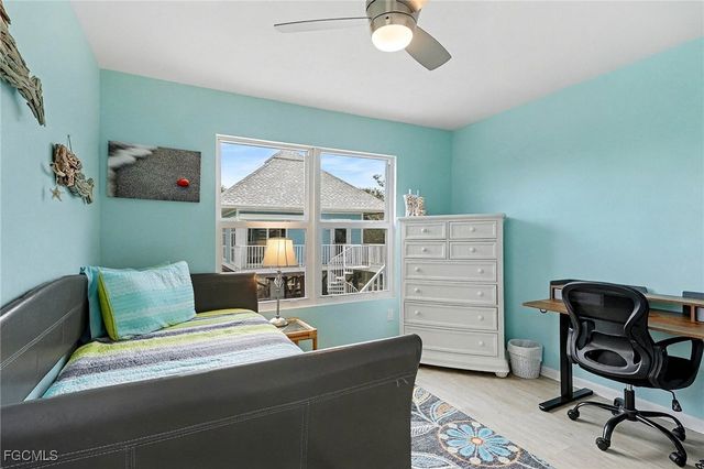 400 Rabbit RD, Sanibel, FL 33957