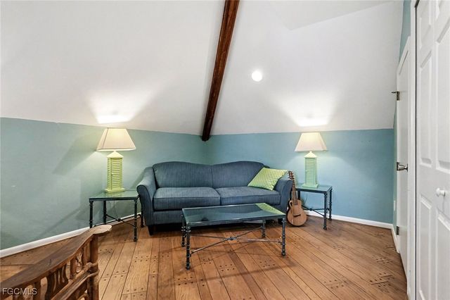 400 Rabbit RD, Sanibel, FL 33957