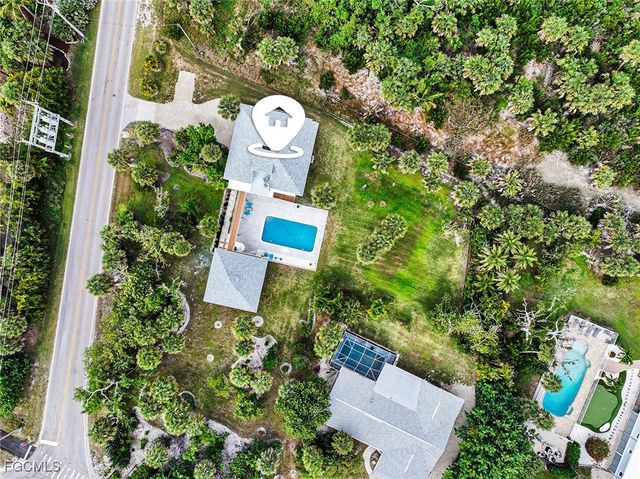 400 Rabbit RD, Sanibel, FL 33957
