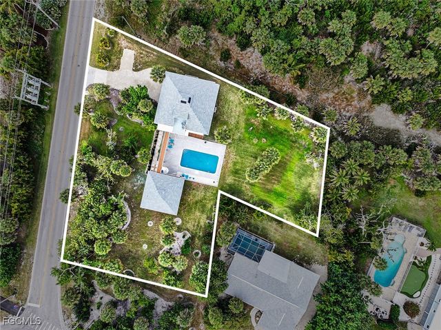 400 Rabbit RD, Sanibel, FL 33957