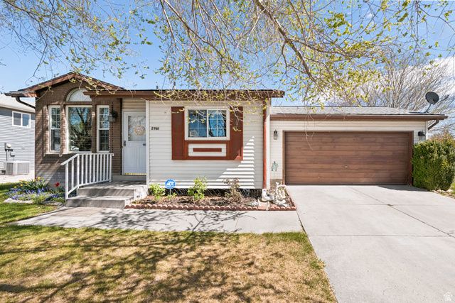2961 S BURLINGAME DR, West Valley City, UT 84120