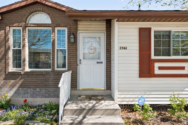 2961 S BURLINGAME DR, West Valley City, UT 84120