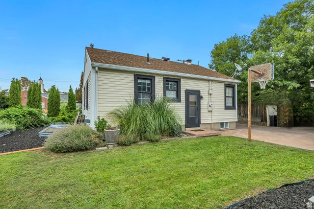 191 W GARDEN VIEW DR, Midvale, UT 84047