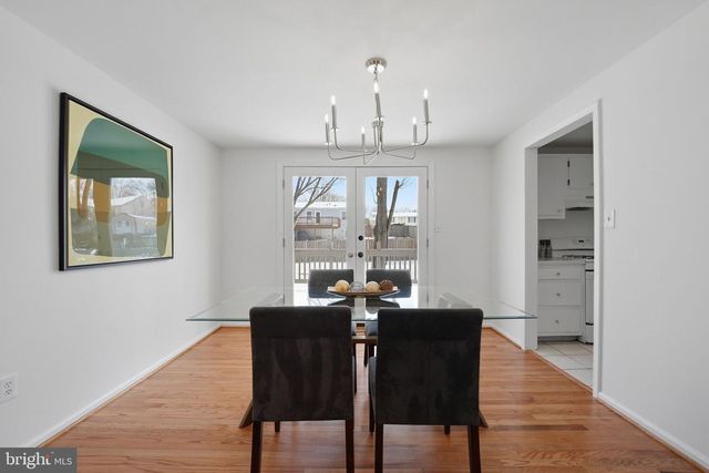 132 N FILLMORE AVE, Sterling, VA 20164