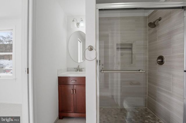 132 N FILLMORE AVE, Sterling, VA 20164