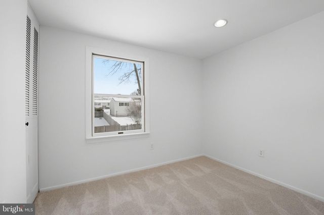 132 N FILLMORE AVE, Sterling, VA 20164