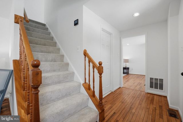 132 N FILLMORE AVE, Sterling, VA 20164