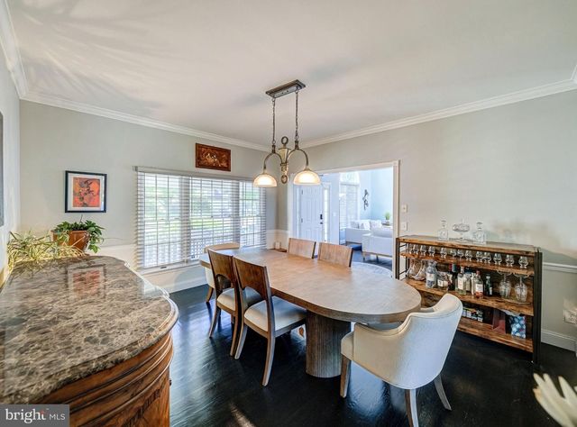 10 SPYGLASS RD, Skillman, NJ 08558