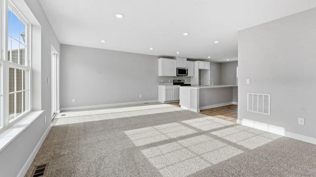 6737 Hinterland Trail S, Cottage Grove, MN 55016