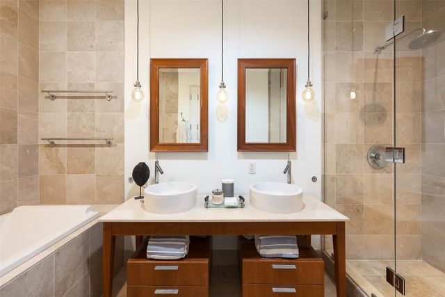 2200 Victory Avenue 507, Dallas, TX 75219