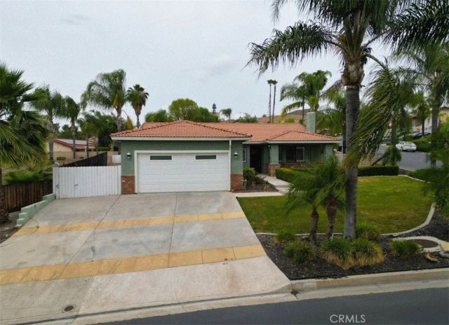 22860 Mariner Drive, Canyon Lake, CA 92587