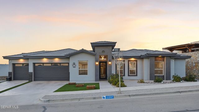 12297 Clifton Hill Road, El Paso, TX 79928