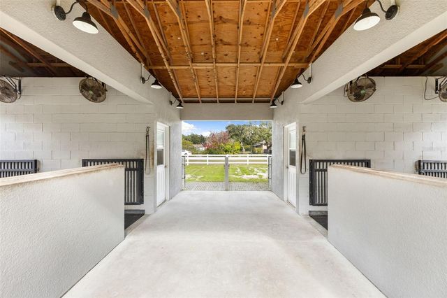 12305 TWIN BRANCH ACRES ROAD, Tampa, FL 33626