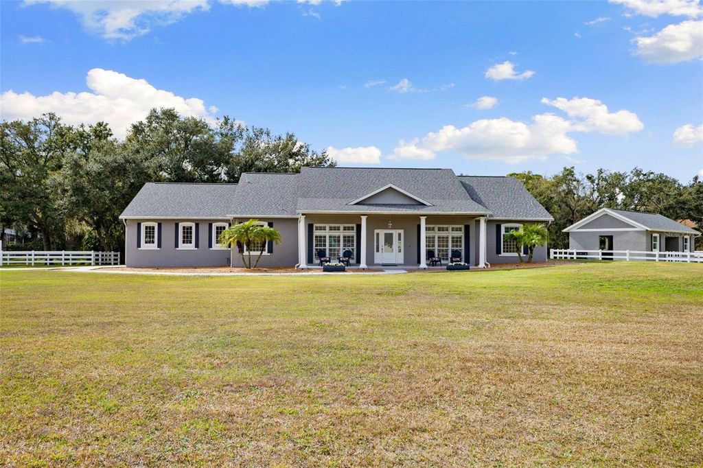 Image 66 of property listing at 12305 TWIN BRANCH ACRES ROAD, Tampa, FL 33626