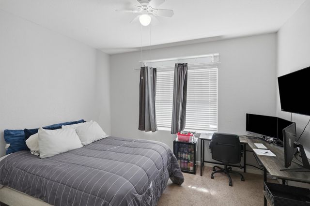 540 S Heights Drive, Crowley, TX 76036