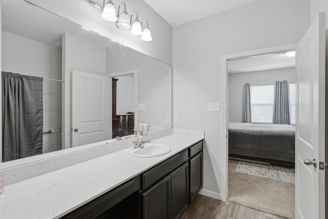 540 S Heights Drive, Crowley, TX 76036
