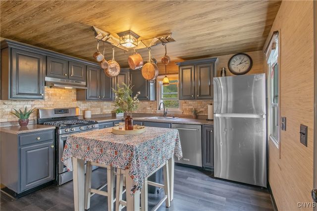 4680 Falls Road, Marcellus, NY 13108
